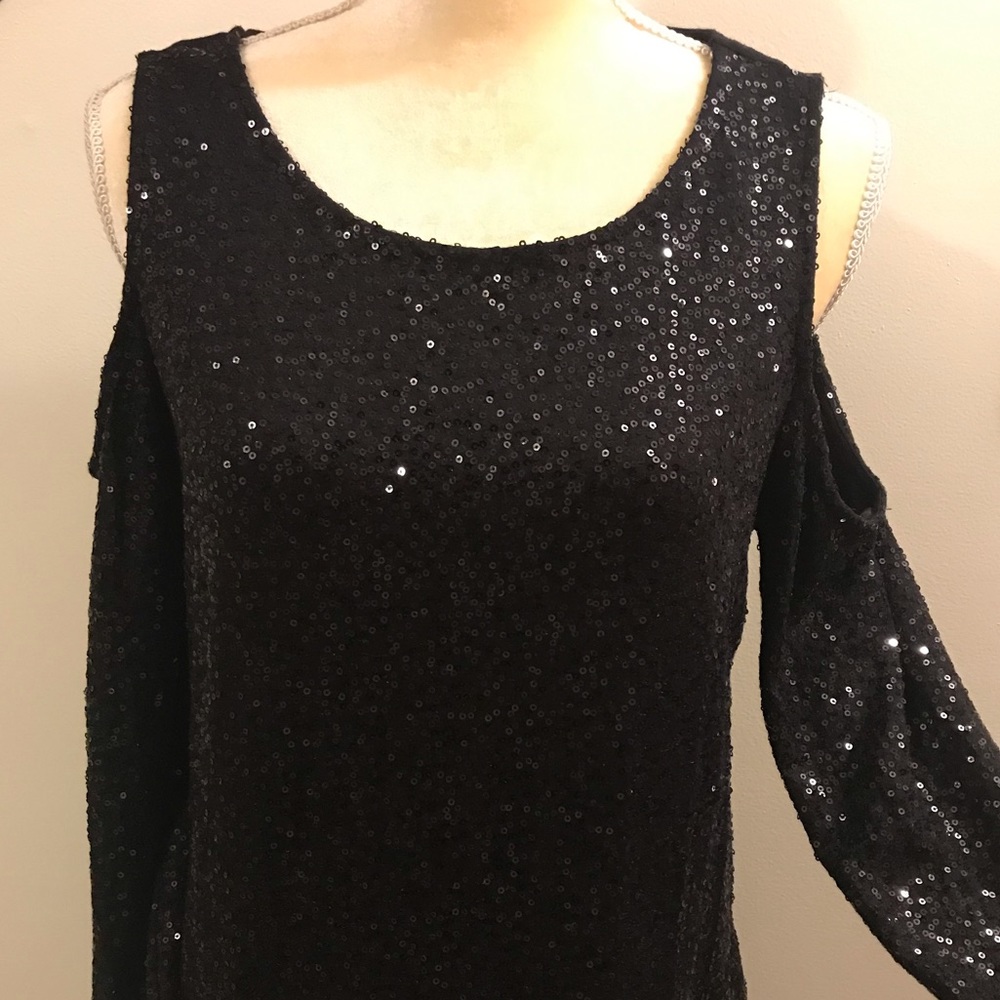 NWT Black Sequined Cold Shoulder Blouse Size M